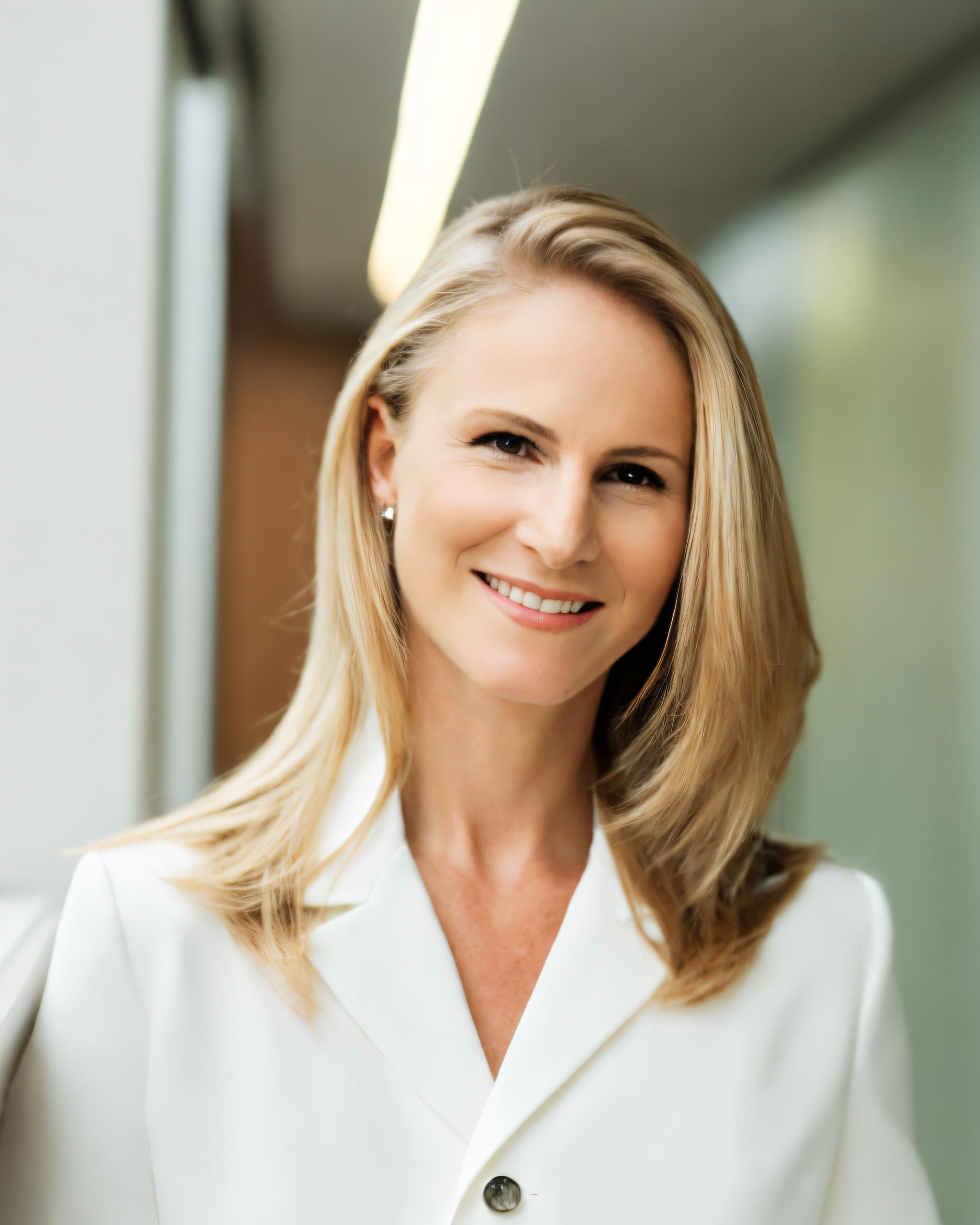 ESQ Skincare's Founder and formulator, Juliet Bowley-Urquhart who creates natural, anti-ageing skincare with scientifically proven results