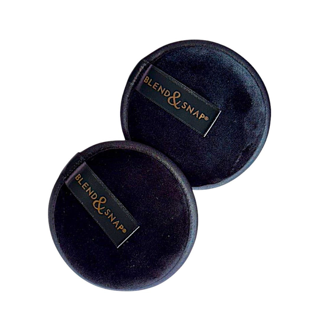 Two black makeup remove rounds with 'Blend & Snap' branding on a white background